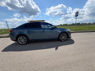2013 Chevrolet Cruze I Рестайлинг, синий, 930000 рублей, вид 3