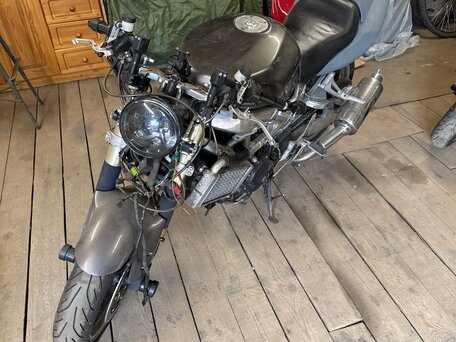 1998 Honda VTR 1000, серый, 300000 рублей, вид 1