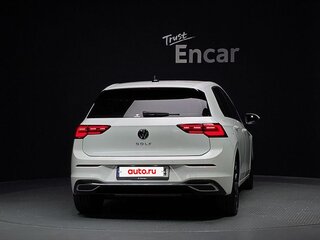 2022 Volkswagen Golf VIII, белый, 2620000 рублей, вид 3