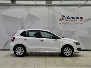 2010 Volkswagen Polo Cross V, белый, 615000 рублей, вид 2