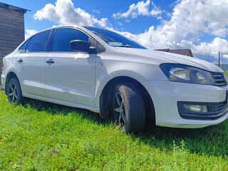 2019 Volkswagen Polo V Рестайлинг, белый, 999000 рублей, вид 1