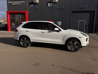 2013 Porsche Cayenne S Diesel II (958), белый, 2650000 рублей, вид 4