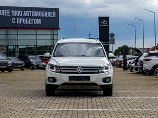 2015 Volkswagen Tiguan I Рестайлинг, белый, 1455000 рублей, вид 2