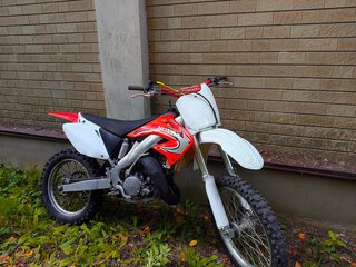 2002 Honda CR 125R, красный, 275000 рублей, вид 1