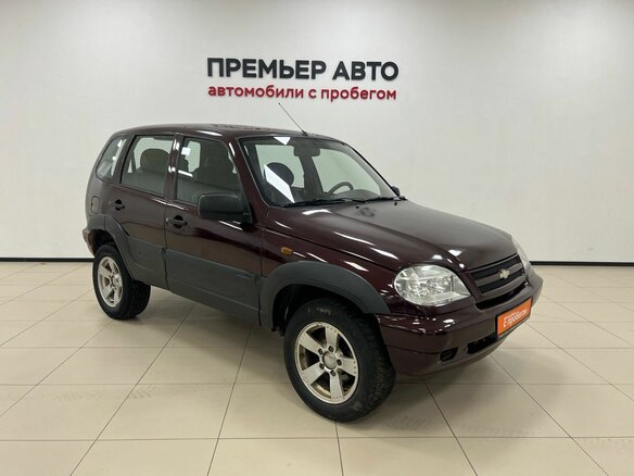 2009 Chevrolet Niva I, красный, 320000 рублей