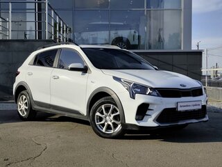 2020 Kia Rio X IV Рестайлинг, белый, 1740000 рублей, вид 3