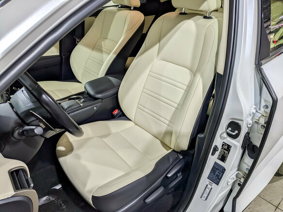 2021 Lexus NX 200 I Рестайлинг, белый, 3550000 рублей - вид 19