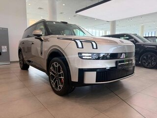 2025 Lynk & Co 900, серебристый, 8500000 рублей, вид 3