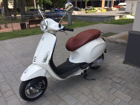 2015 Vespa Primavera, белый, 450000 рублей, вид 1