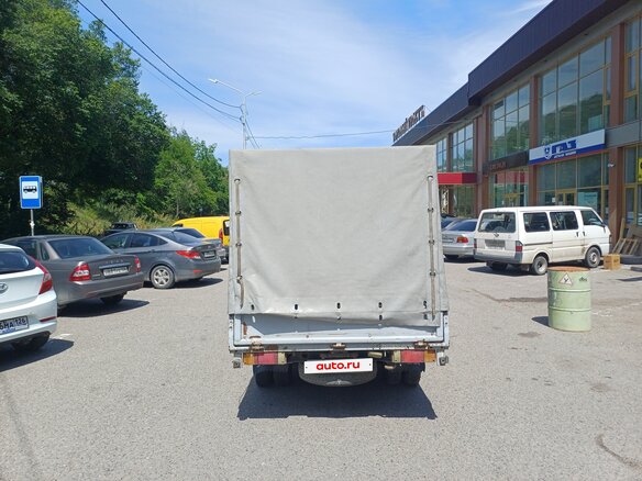 1993 Nissan Atlas, серый, 550000 рублей - вид 6