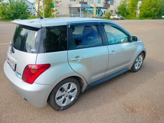2002 Toyota Ist I, серый, 500000 рублей, вид 2