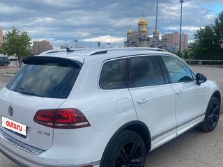 2016 Volkswagen Touareg II Рестайлинг, белый, 2900000 рублей, вид 3