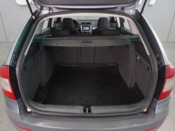 2012 Skoda Octavia Scout II (A5) Рестайлинг, серый, 1069000 рублей - вид 16