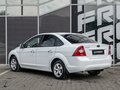 2010 Ford Focus II Рестайлинг, белый - вид 1