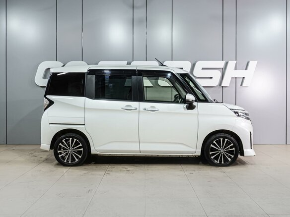 2021 Toyota Roomy I Рестайлинг, белый, 1499000 рублей - вид 4