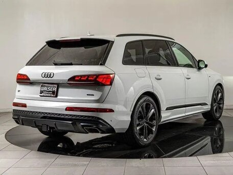 2026 Audi Q7 55 TFSI II (4M) Рестайлинг 2, белый, 7910882 рублей, вид 4