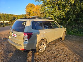 2010 Subaru Forester III, золотистый, 880000 рублей, вид 5