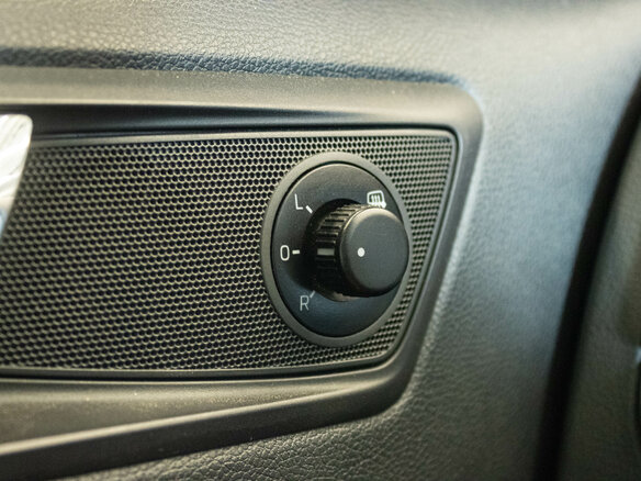 2014 Skoda Yeti I Рестайлинг, белый, 1379000 рублей - вид 13