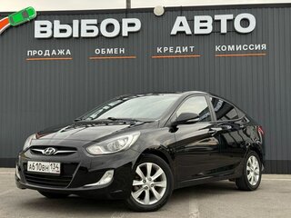2013 Hyundai Solaris I, чёрный, 810000 рублей, вид 1