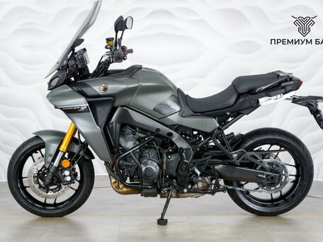 2022 Yamaha MT-09 Tracer (FJ-09), серый, 1127000 рублей, вид 2