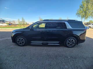 2020 Kia Carnival IV, чёрный, 3190000 рублей, вид 4