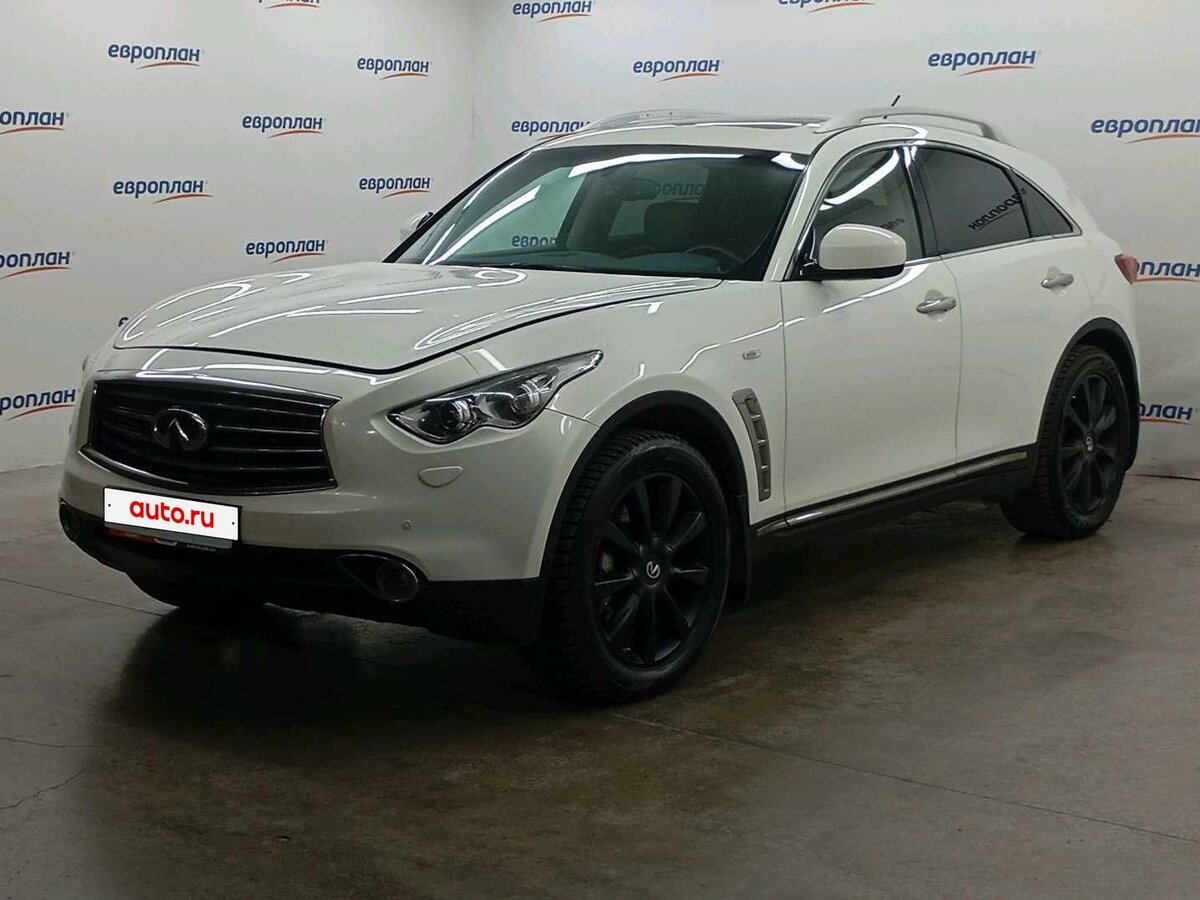 Открыть фотографии: Infiniti QX70