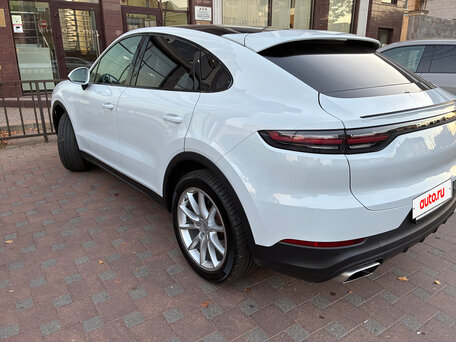 2019 Porsche Cayenne III, белый, 6200000 рублей, вид 3