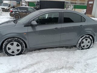 2014 Chevrolet Aveo II, серый, 685000 рублей, вид 2