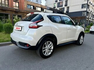 2015 Nissan Juke I Рестайлинг, белый, 1290000 рублей, вид 4