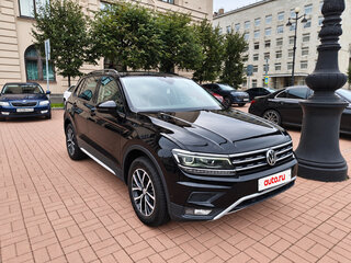 2019 Volkswagen Tiguan II, чёрный, 2790000 рублей, вид 3