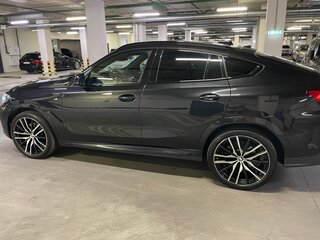 2022 BMW X6 30d III (G06), чёрный, 8880000 рублей, вид 1