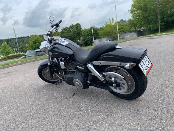 2008 Harley-Davidson Fat Bob, серый, 800000 рублей - вид 4
