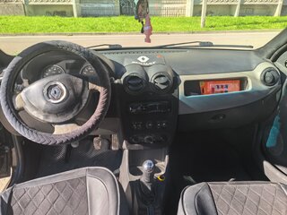 2011 Renault Logan I Рестайлинг, чёрный, 410000 рублей, вид 5