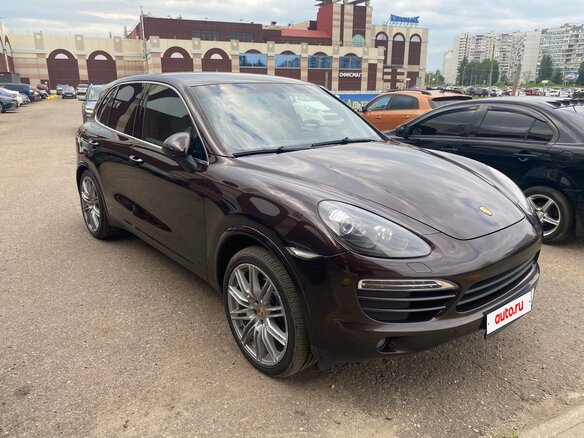 2014 Porsche Cayenne II Рестайлинг (958), коричневый, 2495000 рублей - вид 16