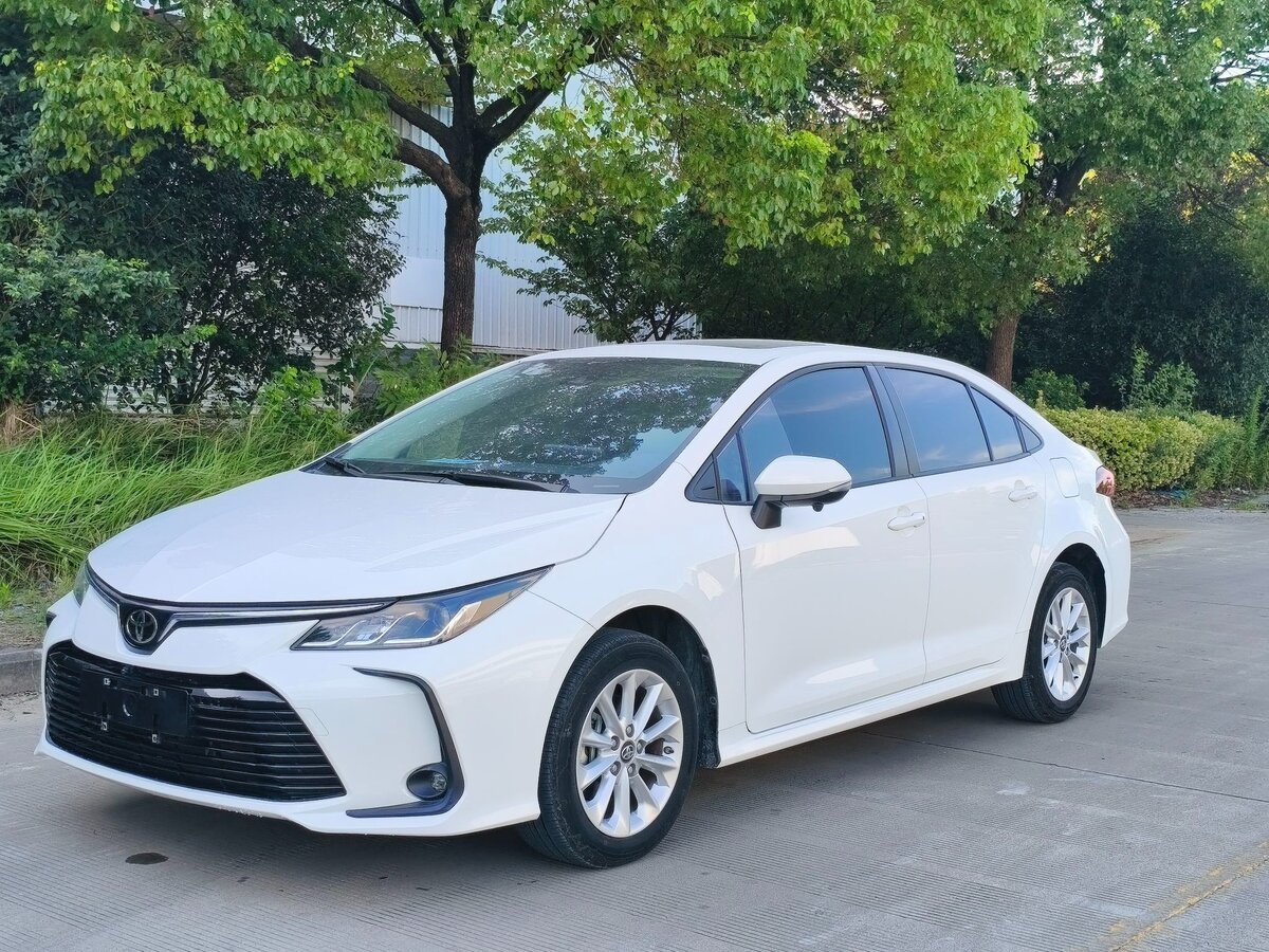 Открыть фотографии: Toyota Corolla XII (E210) Рестайлинг