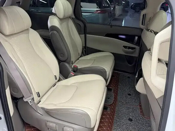 2023 Kia Carnival IV, белый, 4985000 рублей - вид 20