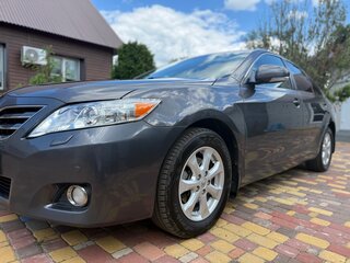 2011 Toyota Camry VI (XV40) Рестайлинг, серебристый, 1600000 рублей, вид 3