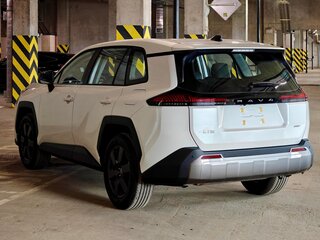 2026 Toyota RAV4 VI (XA60), белый, 3899000 рублей, вид 2