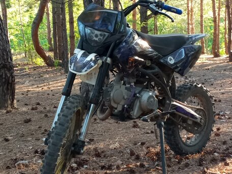 2022 Regulmoto Seven 125E, фиолетовый, 70000 рублей, вид 1