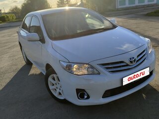 2012 Toyota Corolla X (E140, E150) Рестайлинг, белый, 900000 рублей, вид 1
