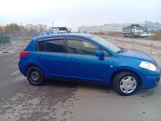 2008 Nissan Tiida I, синий, 700000 рублей, вид 4