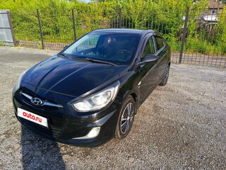 2012 Hyundai Solaris I, чёрный, 770000 рублей, вид 4