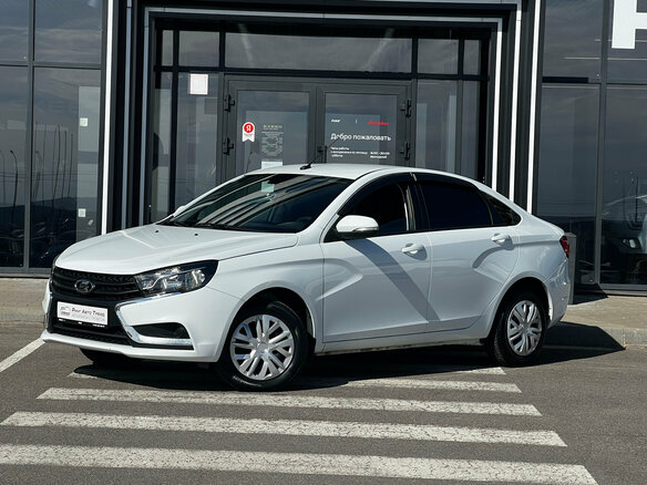 2018 Lada (ВАЗ) Vesta I, белый, 917000 рублей