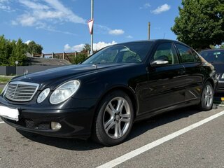 2005 Mercedes-Benz E-Класс 200 III (W211, S211), чёрный, 777000 рублей, вид 3