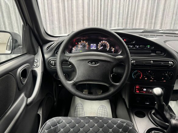 2024 Lada (ВАЗ) Niva Travel I, белый, 1076000 рублей - вид 23