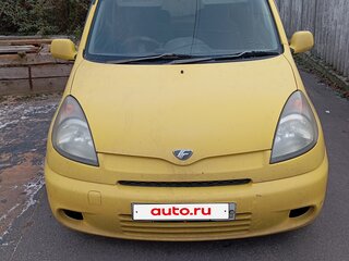 2001 Toyota FunCargo, жёлтый, 400000 рублей, вид 1