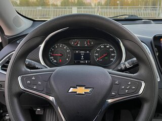 2021 Chevrolet Malibu IX Рестайлинг, серый, 1450000 рублей, вид 5