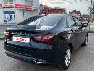 2024 Lada (ВАЗ) Vesta I Рестайлинг (NG), чёрный, 1395000 рублей, вид 4