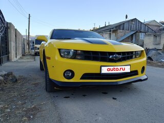 2010 Chevrolet Camaro V, жёлтый, 1500000 рублей, вид 2