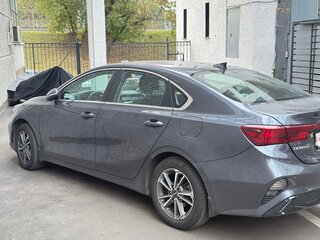 2021 Kia Cerato IV, серый, 2250000 рублей, вид 4